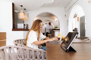 Outsite Ibiza - Work, Connect, Explore