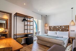 Outsite Ibiza - Work, Connect, Explore