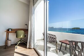 Outsite Ibiza - Work, Connect, Explore