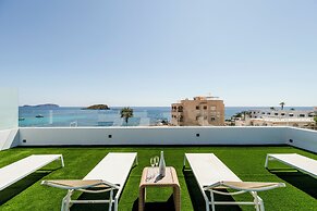 Outsite Ibiza - Work, Connect, Explore