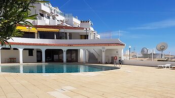 Albufeira Blue Wave Retreat 65
