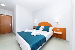 Hotel Alba