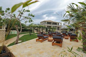 Casa Del Mar