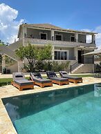 Casa Del Mar