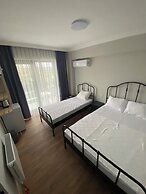 Rose Otel