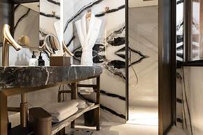 Sax Paris, LXR Hotels & Resorts
