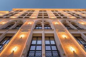 Sax Paris, LXR Hotels & Resorts