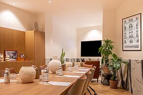 Sax Paris, LXR Hotels & Resorts