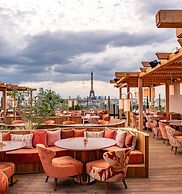 Sax Paris, LXR Hotels & Resorts