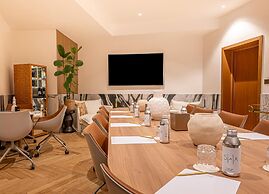 Sax Paris, LXR Hotels & Resorts