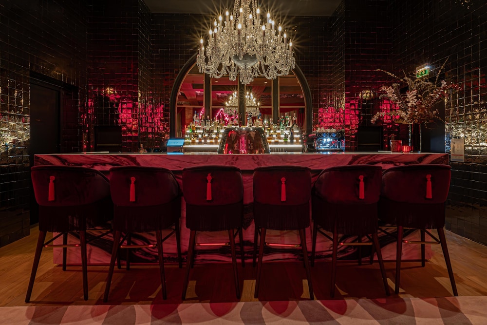 Sax Paris, LXR Hotels & Resorts