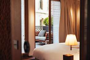 Sax Paris, LXR Hotels & Resorts