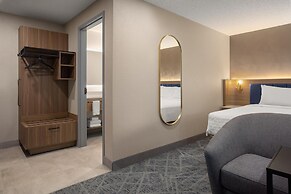 Hampton Inn By Hilton Calgary Downtown