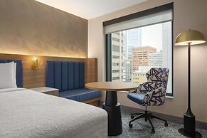 Hampton Inn By Hilton Calgary Downtown