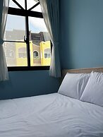 ZHIBEN SUNFLOWER BED AND BREAKFAST