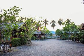 Punnattha House by Peema Villa