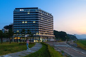 DIAMER Sokcho Hotel by AnookStay