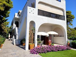 Aphrodite's Apartments