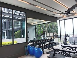 Room-a301- 1 Bedroom Corner Condo Forest