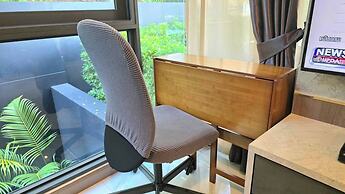 Room-a301- 1 Bedroom Corner Condo Forest