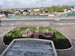 Bokhtariyon Hotel