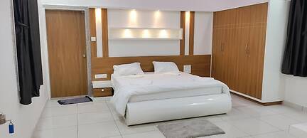 HOTEL STR PLAZA