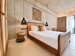 No.908 Sunset Hotel