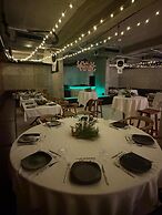 No.908 Sunset Hotel