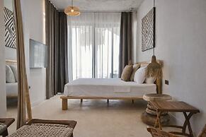 No.908 Sunset Hotel