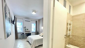 Barirooms - Murat Suites