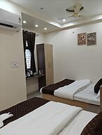 Glow Inn HomeStay