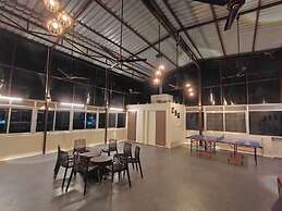 Glow Inn HomeStay