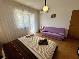 Apartment Kristina 1