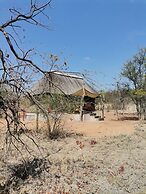 Shanatsi Safari Lodge