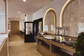 Dorana Art Hotel