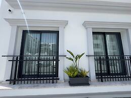 Dorana Art Hotel
