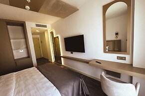 Dorana Art Hotel