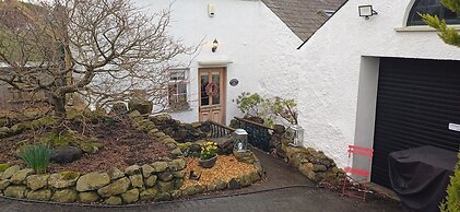 Riverside Cottage at Logwood Mill