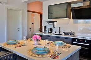Hi Life Suites