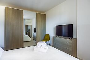 Casa Kenzo With Parking by Napoliapartments