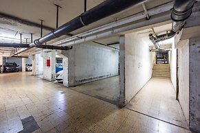 Casa Kenzo With Parking by Napoliapartments