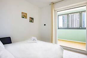 Casa Kenzo With Parking by Napoliapartments