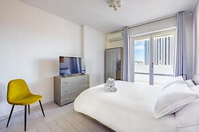 Casa Kenzo With Parking by Napoliapartments