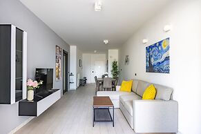 Casa Kenzo With Parking by Napoliapartments