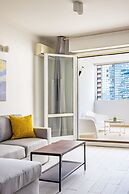 Casa Kenzo With Parking by Napoliapartments