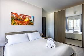 Casa Kenzo With Parking by Napoliapartments
