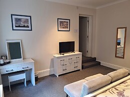 Room-comfortable Spacious Double Ensuite