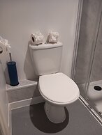 Room-comfortable Spacious Double Ensuite