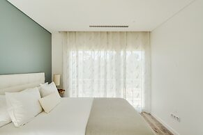 Paraty Villa by Cadenzalux