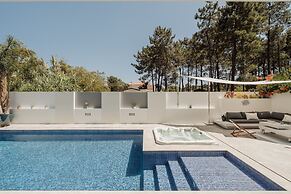 Paraty Villa by Cadenzalux
